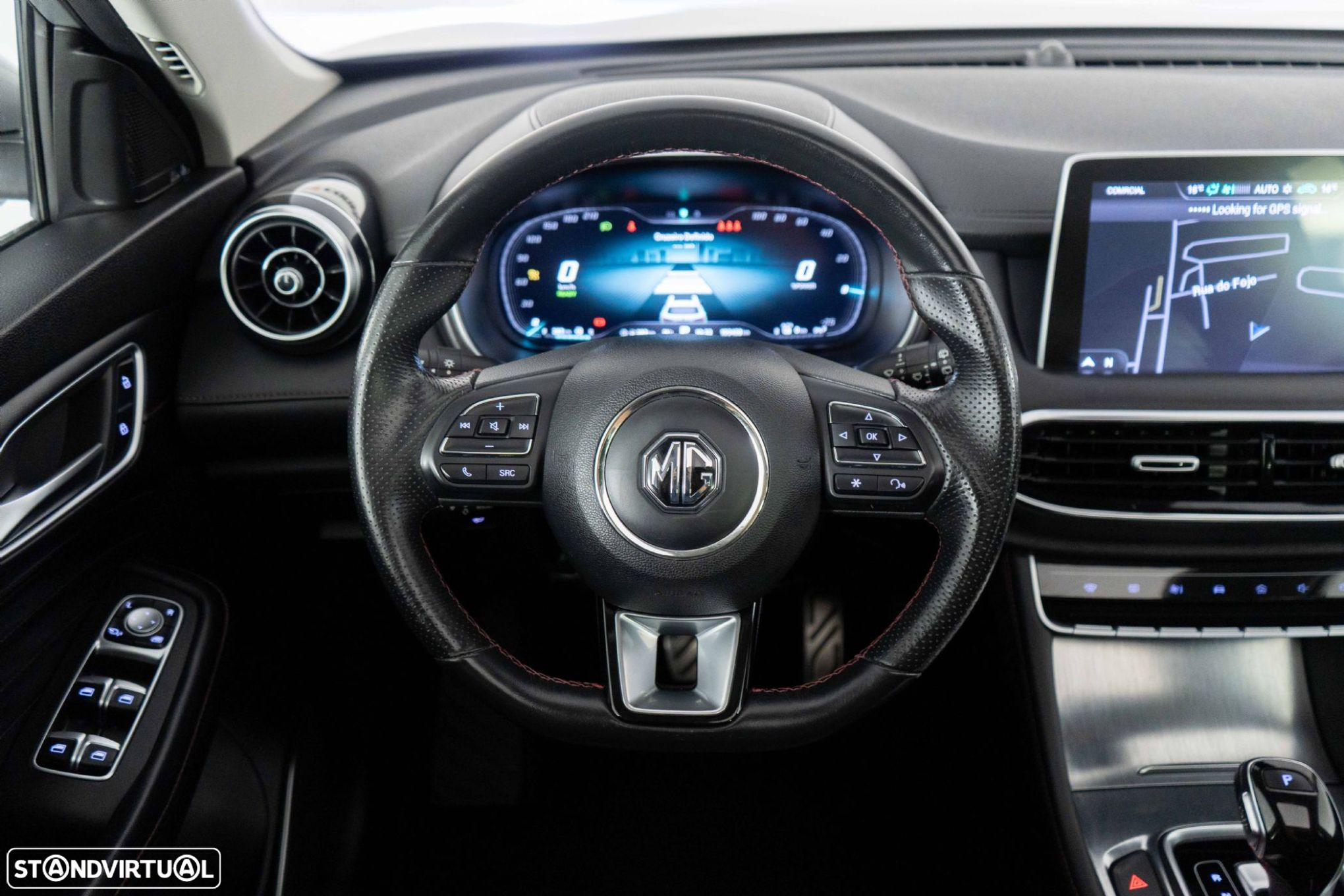 MG EHS 1.5 T-GDI Plug-in Hybrid Luxury - 30