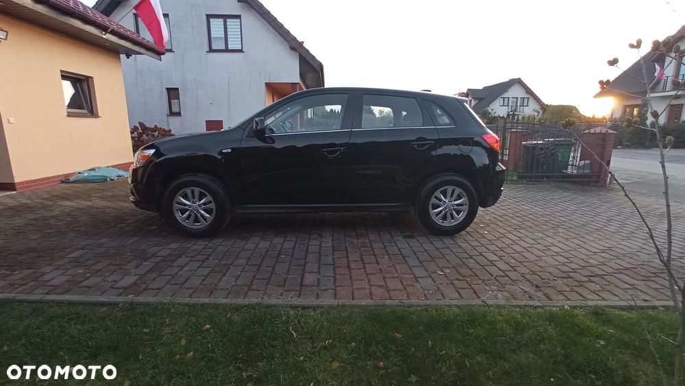 Mitsubishi ASX 1.6 Black Edition - 13