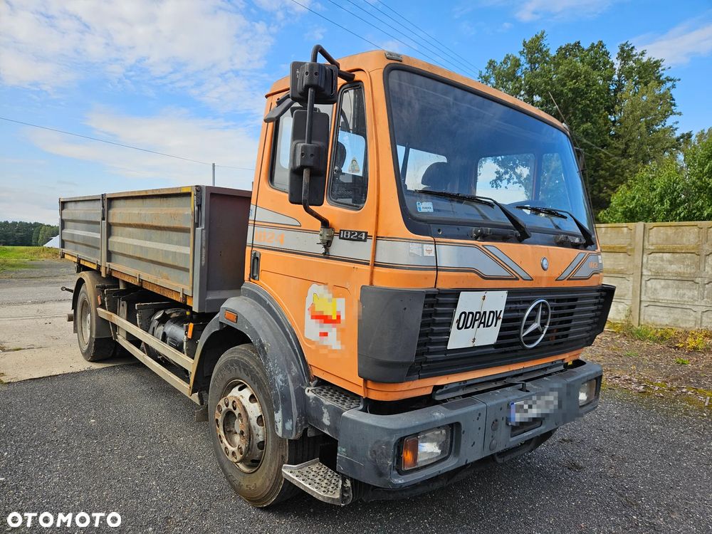 Mercedes-Benz Wywrotka