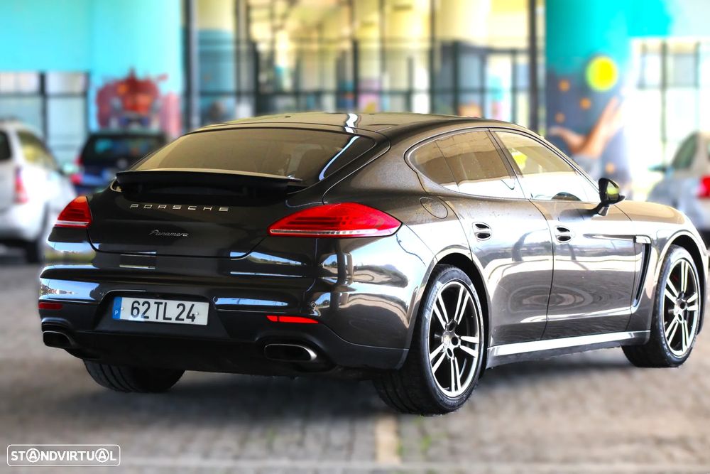 Porsche Panamera Platinum Edition - 9