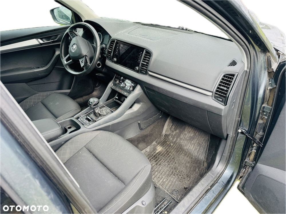 Skoda Karoq 1.0 TSI 4x2 Style DSG - 9