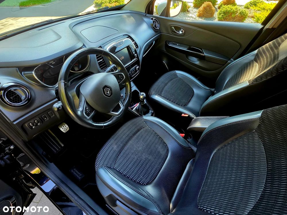 Renault Captur - 24