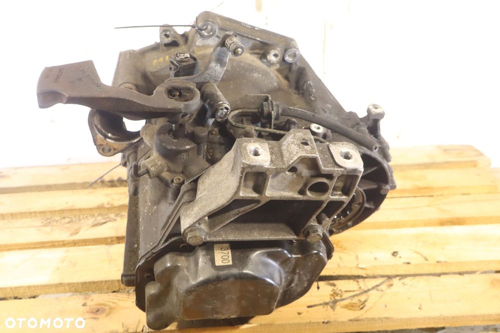 skrzynia biegów 5 biegowa - 2