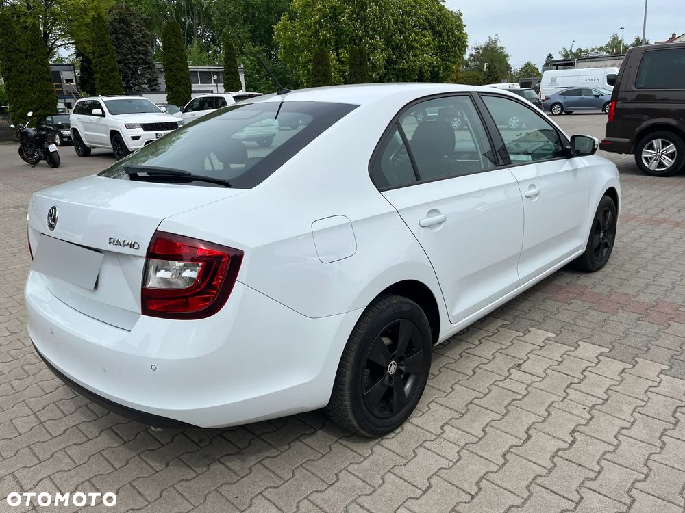 Skoda RAPID 1.0 TSI Ambition - 4