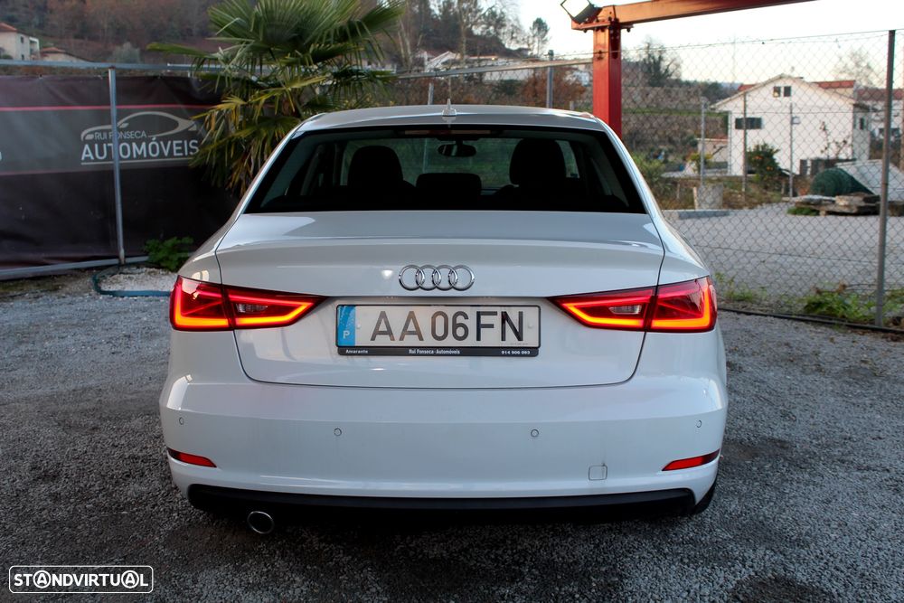 Audi A3 Limousine 1.6 TDI ultra Attraction - 16