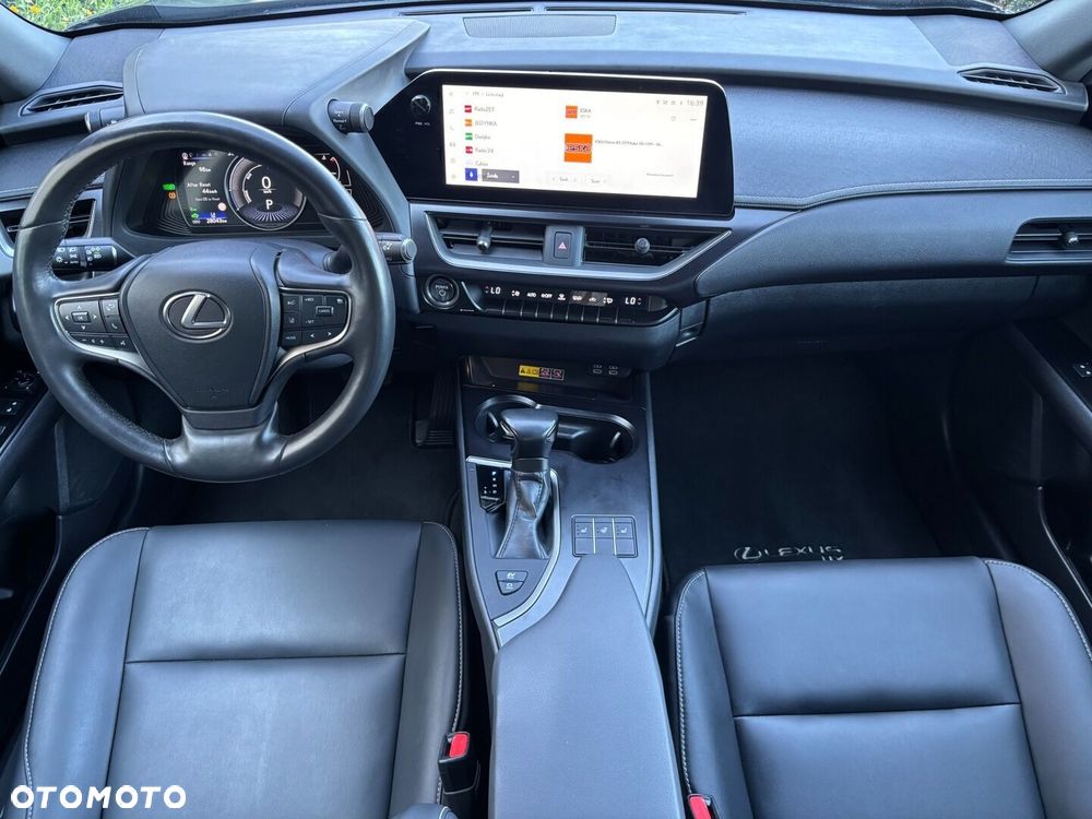 Lexus UX 250h GPF F Sport Design 2WD - 25