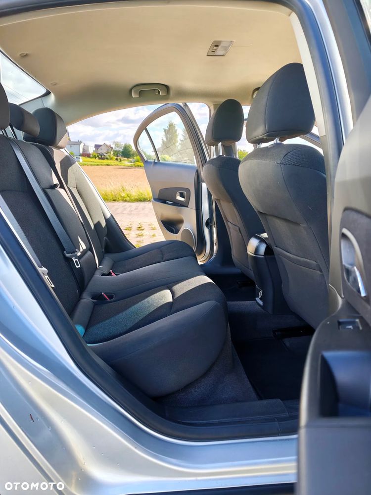 Chevrolet Cruze 2.0 D LT+ - 20