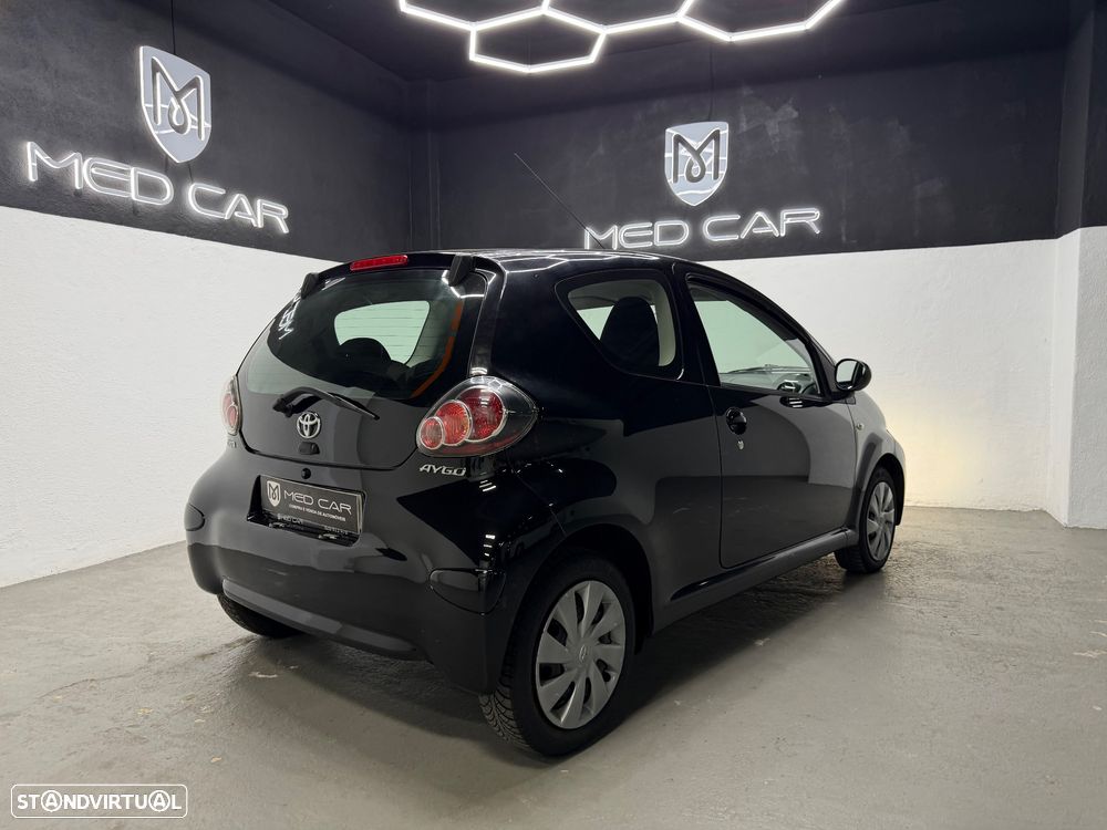 Toyota Aygo 1.0 Plus Sport Pack - 7