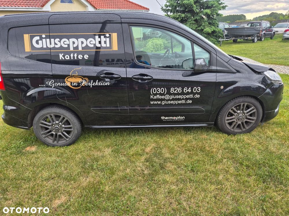 Ford Transit Courier - 8