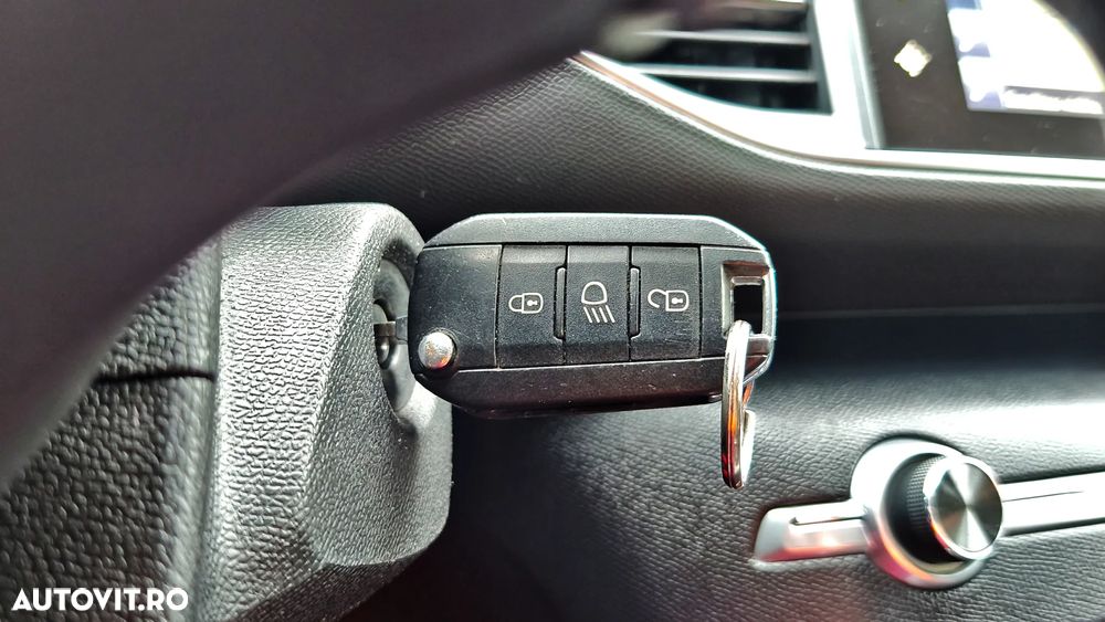 Peugeot 308 PureTech 110 Stop & Start Style - 40