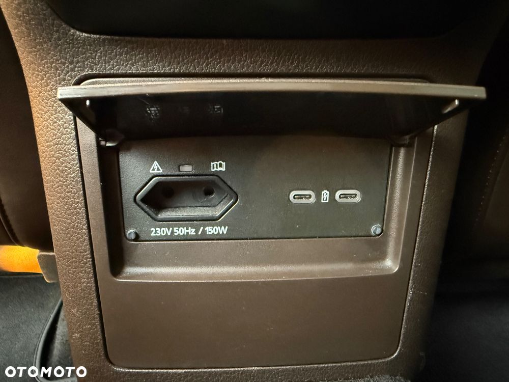 Skoda Superb 2.0 TDI 4x4 DSG L&K - 23