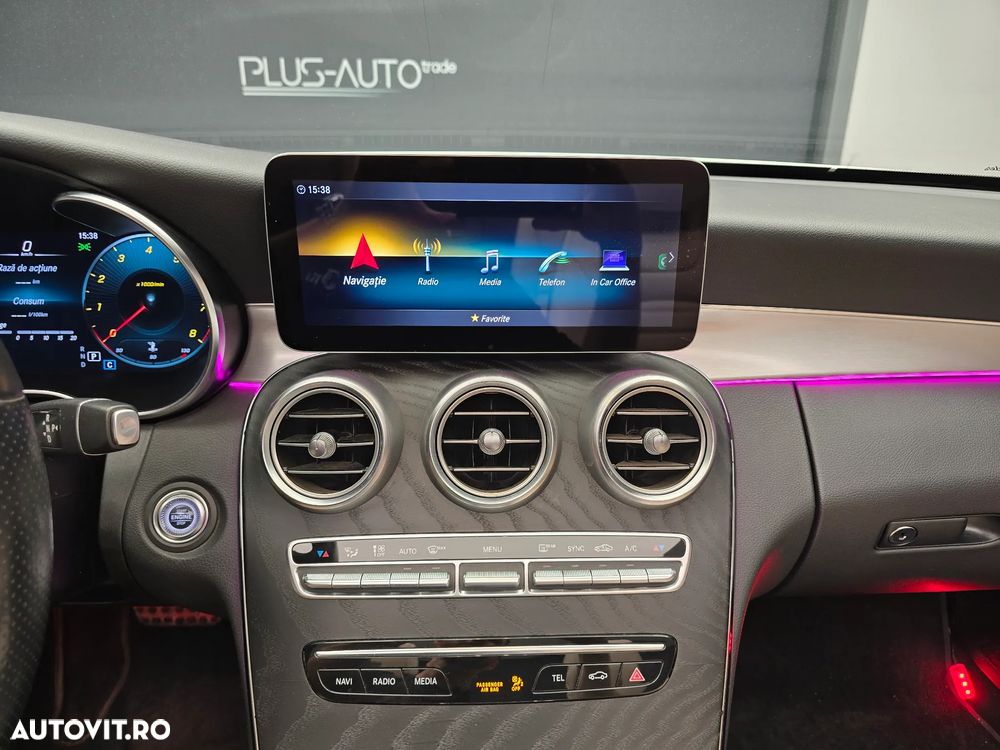 Mercedes-Benz C 180 9G-TRONIC AMG Line Plus - 24