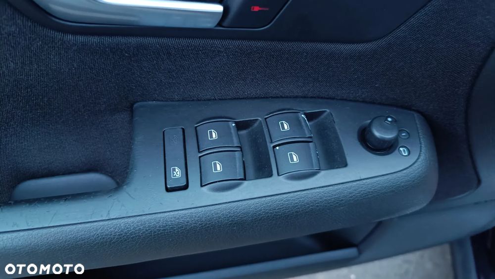 Audi A4 Avant 2.0 TDI - 21