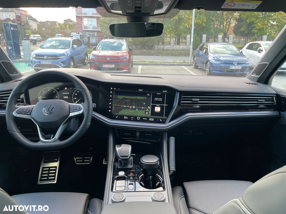 Volkswagen Touareg V6 TDI 4MOTION R-Line - 22