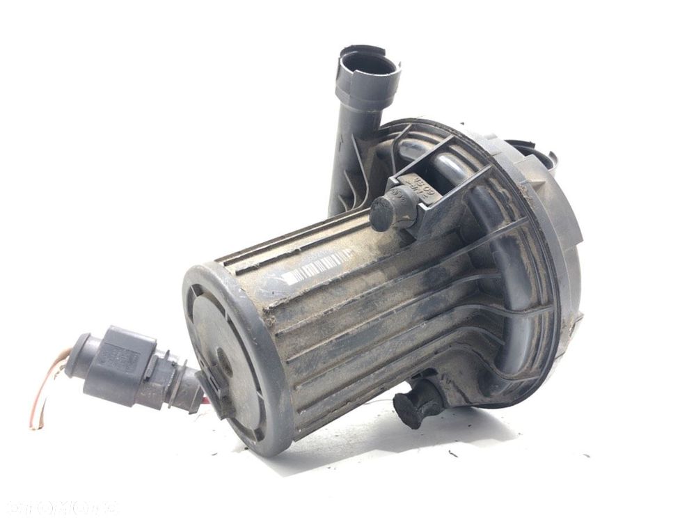POMPA POWIETRZA WTÓRNEGO  AUDI A3 (8L1) 1996 - 2006 1.6 74 kW [101 KM] benzyna 1996 - 2003 - 2