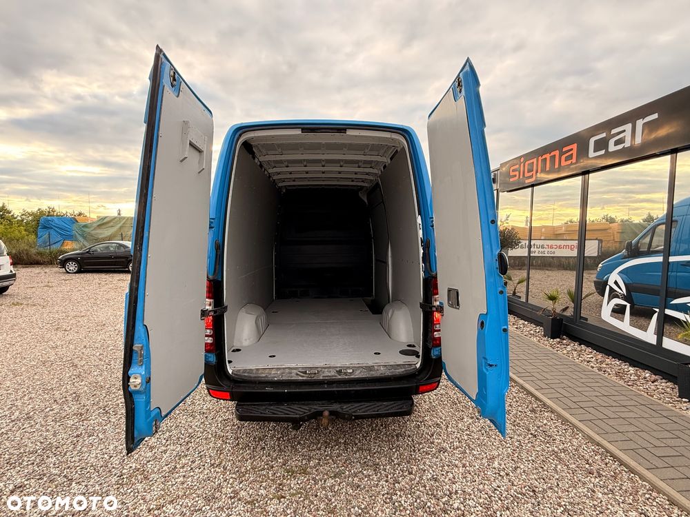 Mercedes-Benz SPRINTER 211 CDI - 21