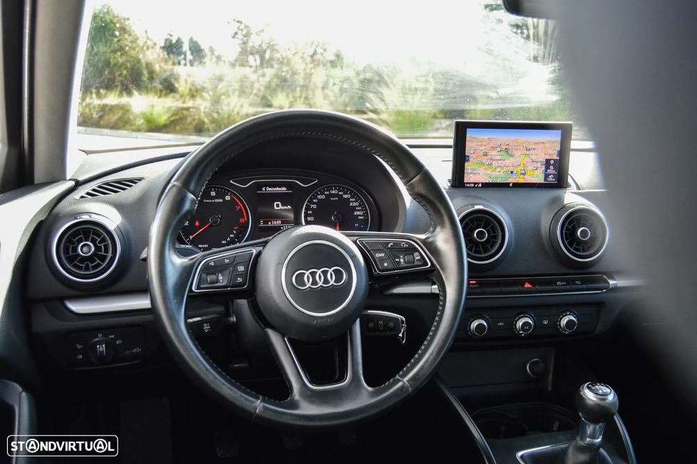 Audi A3 Limousine 30 TFSI - 12