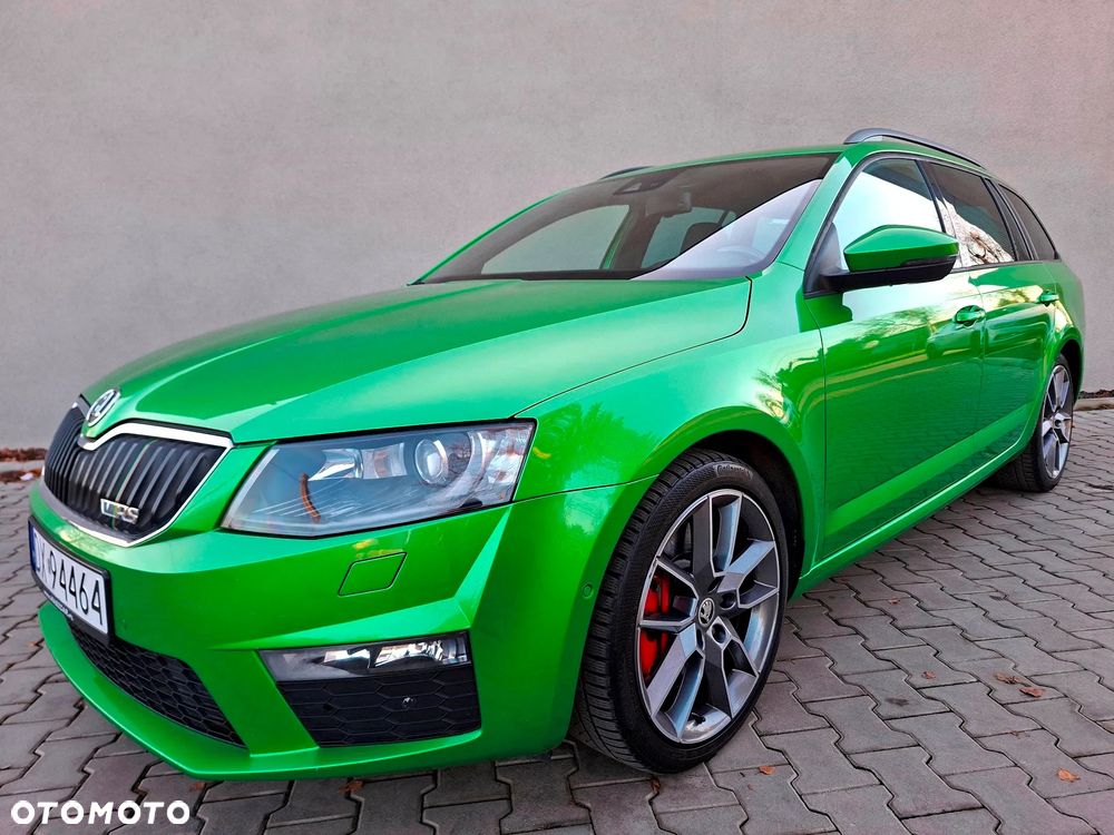 Skoda Octavia 2.0 TDI DSG RS - 1