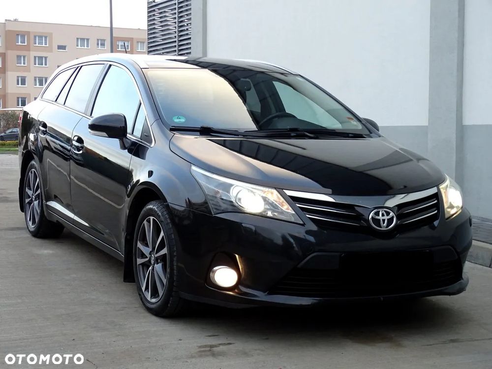 Toyota Avensis 2.0 D-4D - 3
