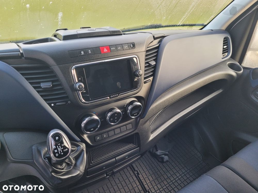 Iveco Daily - 15