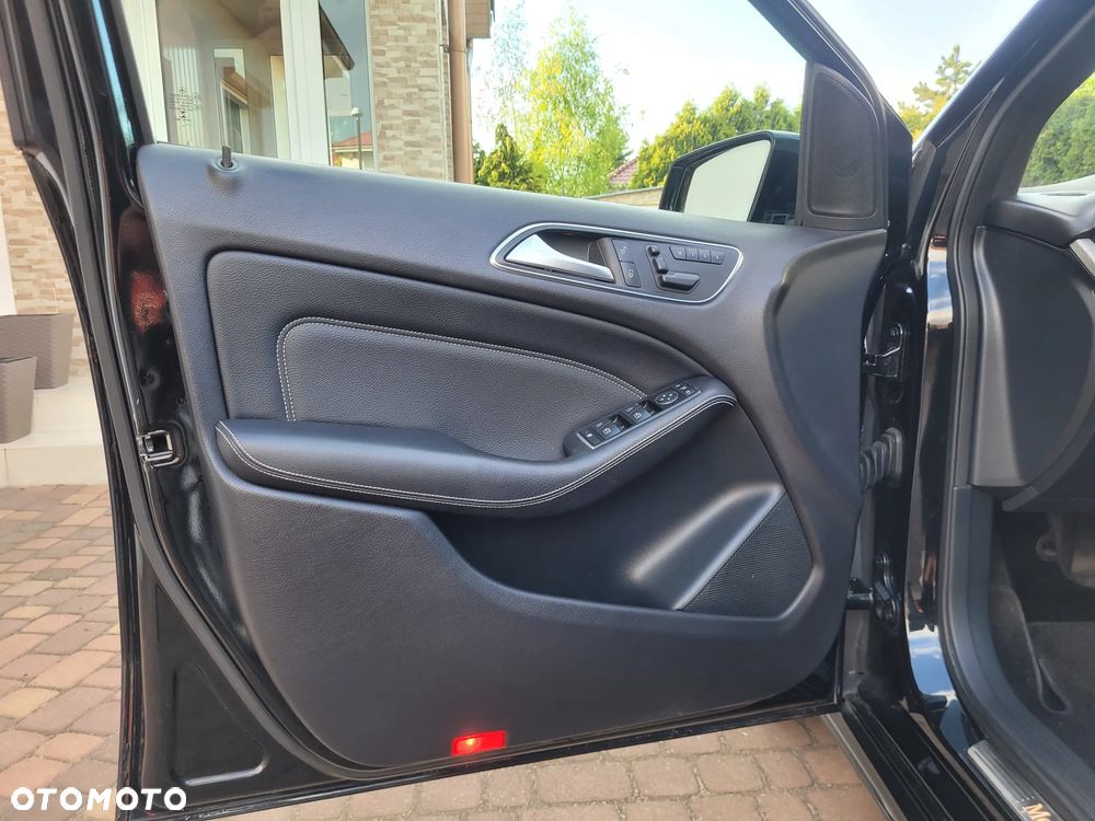 Mercedes-Benz Klasa B 180 CDI (BlueEFFICIENCY) 7G-DCT - 15