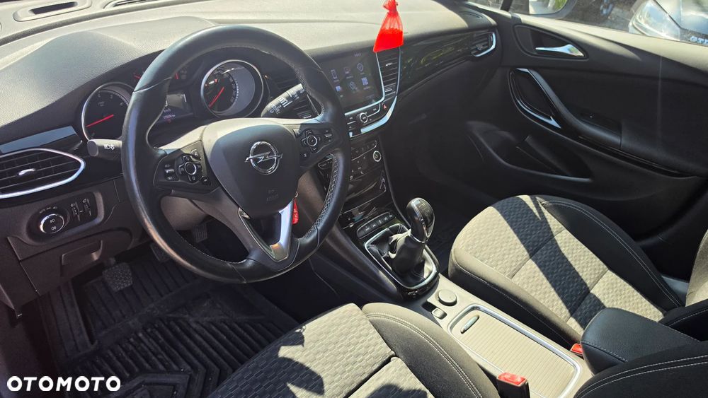 Opel Astra 1.4 Turbo Innovation - 13
