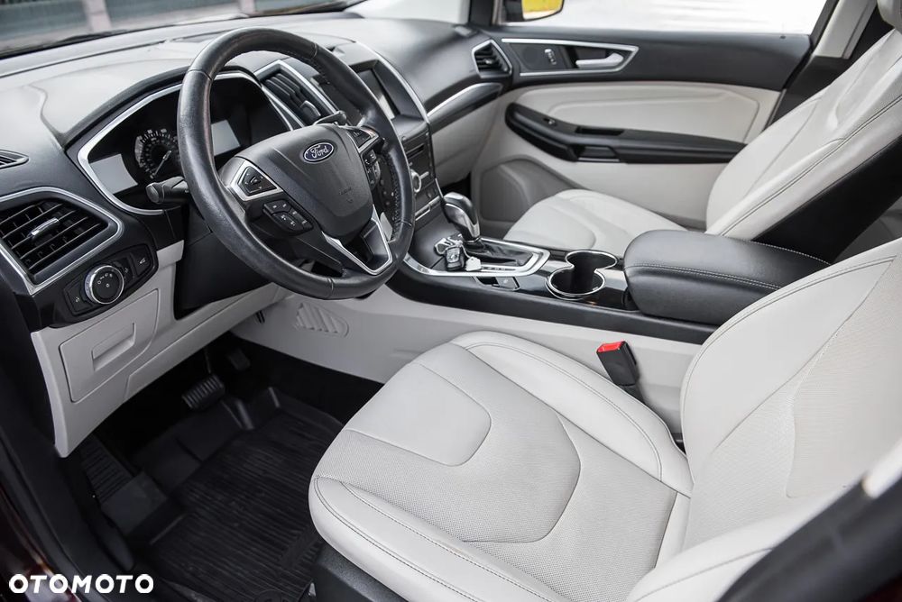 Ford Edge - 5