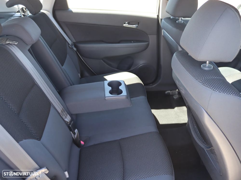 Hyundai i30 CW 1.4 CVVT Blue Comfort - 10