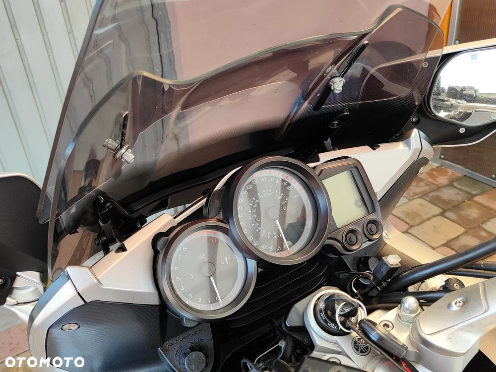 Yamaha FJR - 22
