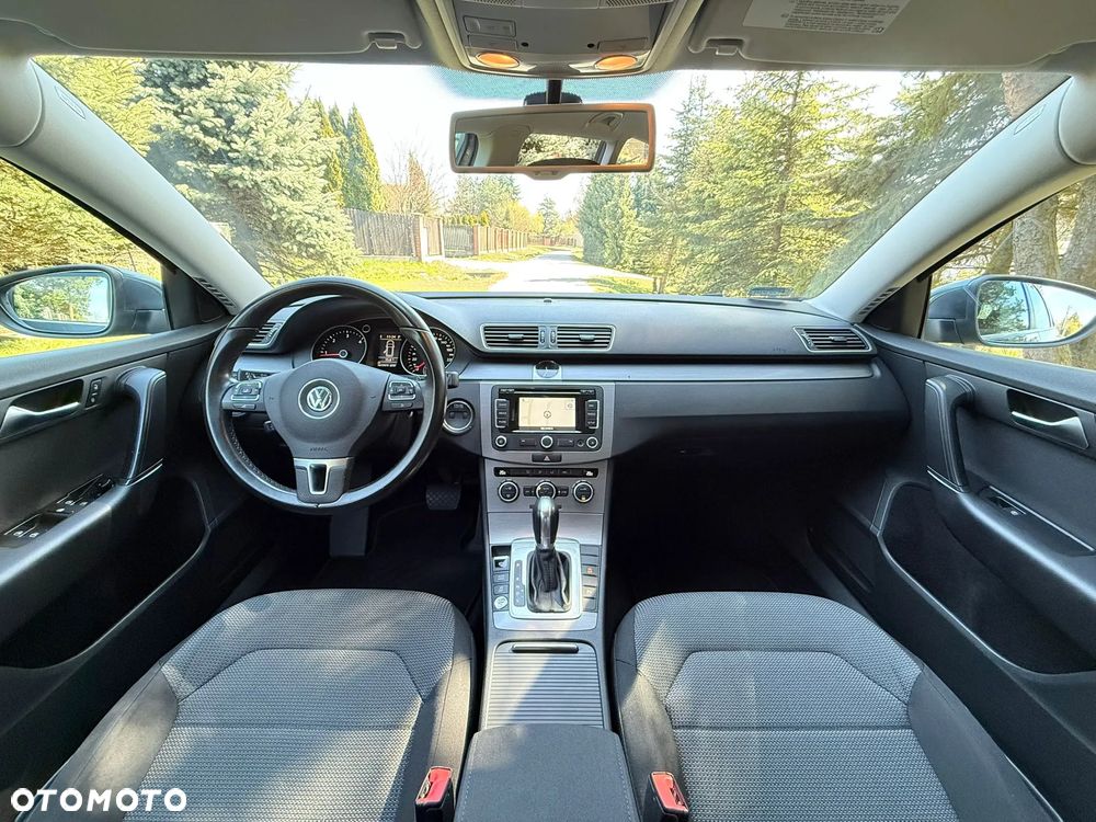 Volkswagen Passat 2.0 TDI Highline DSG - 19