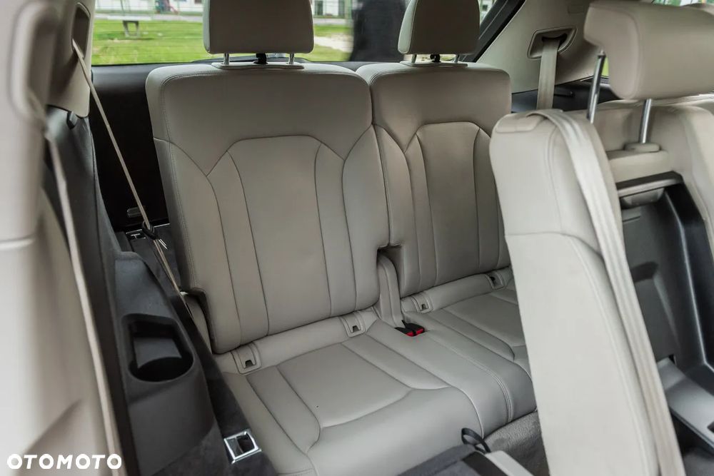 Audi Q7 3.0 TFSI Quattro Tiptronic - 37