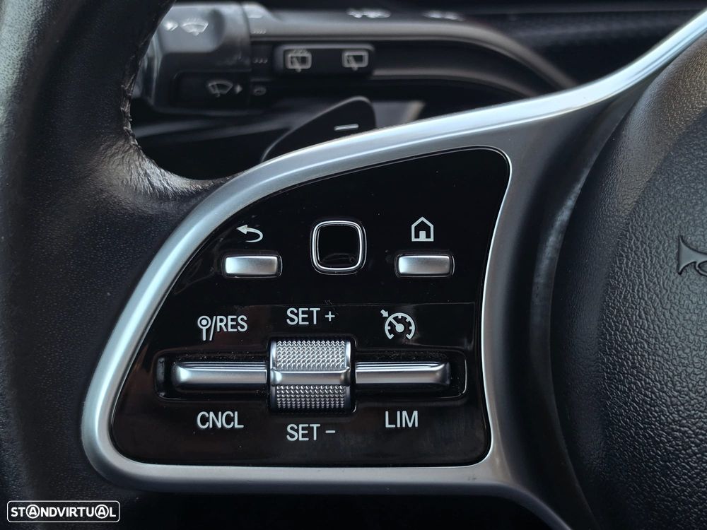 Mercedes-Benz A 180 7G-DCT Advanced Progressive - 25