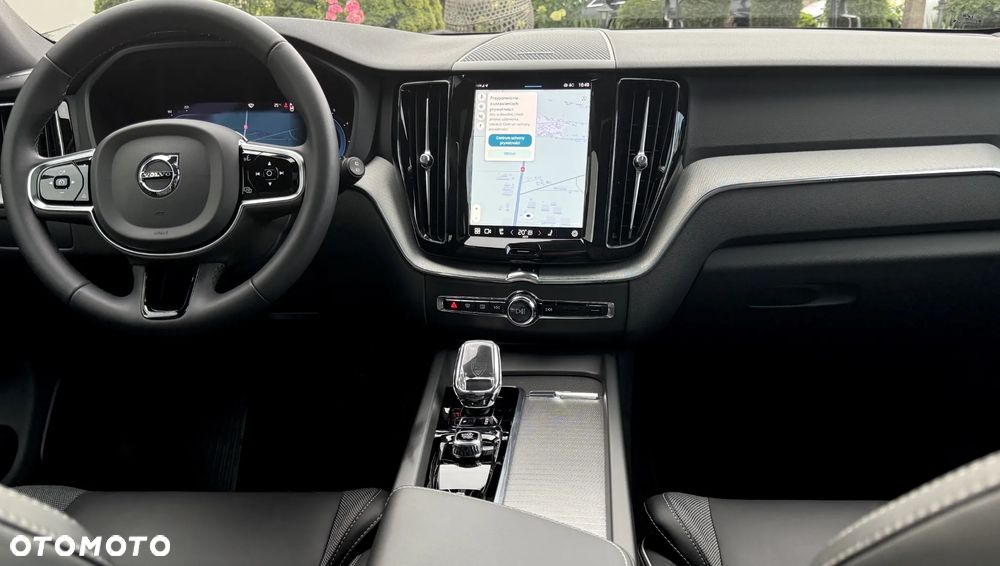 Volvo XC 60 B4 D AWD Geartronic RDesign - 12