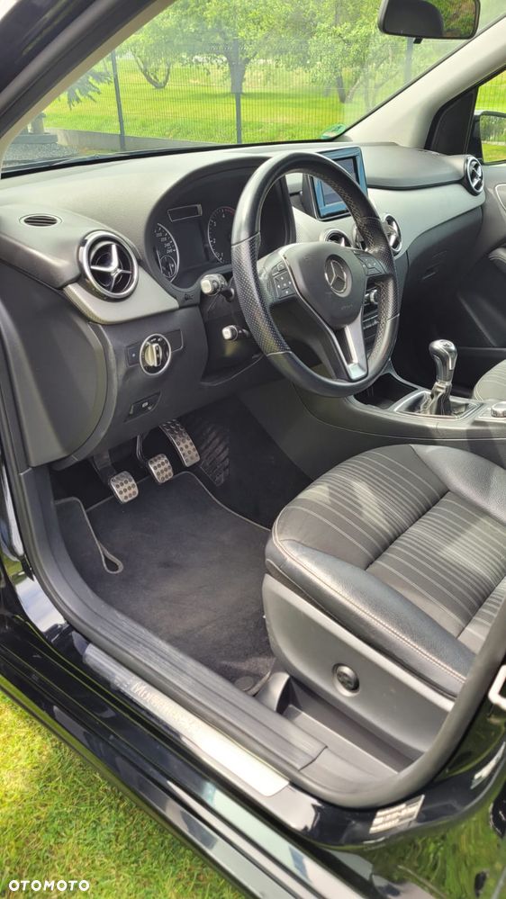 Mercedes-Benz Klasa B 180 CDI (BlueEFFICIENCY) - 5