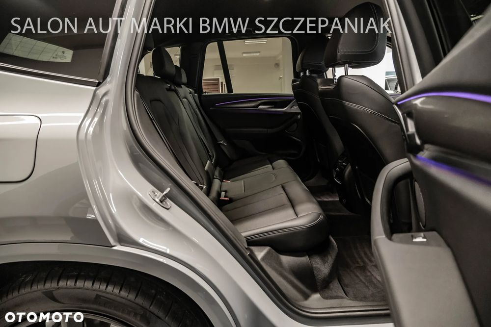 BMW X3 xM40i mHEV - 30