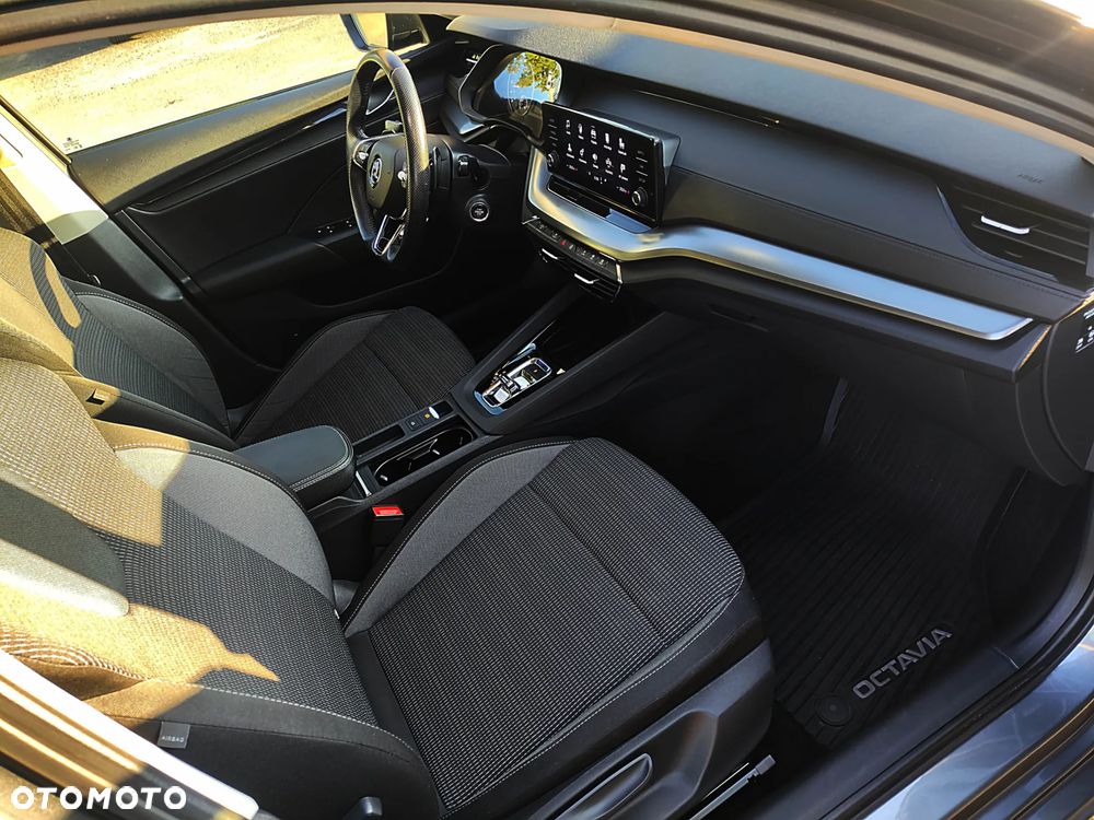 Skoda Octavia 2.0 TDI Ambition DSG - 16