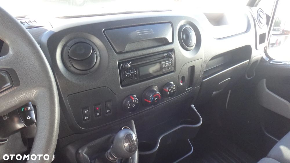 Renault Master - 11