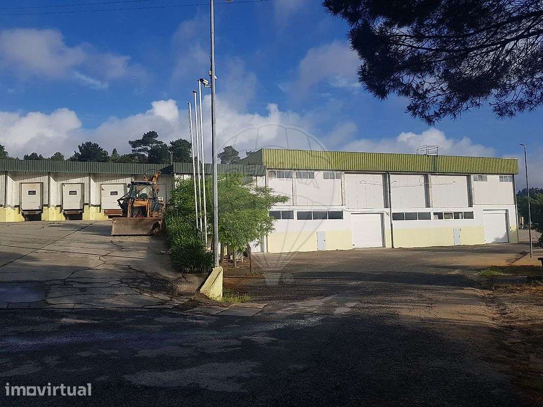 Armazém  para arrendamento - Grande imagem: 2/10