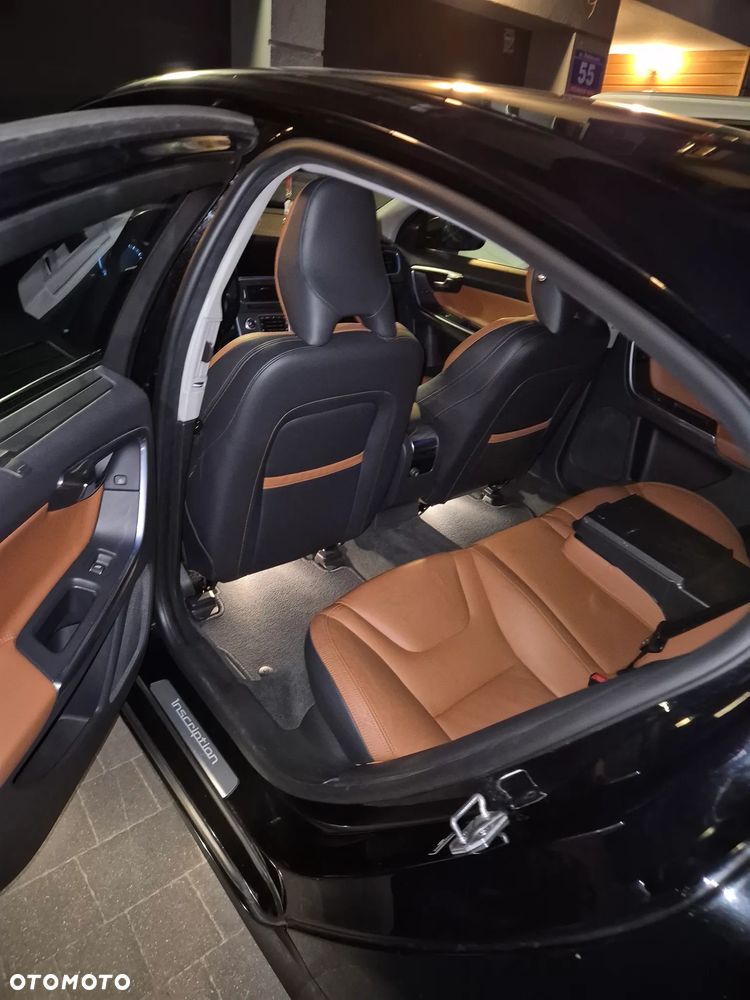 Volvo S60 T5 Drive-E R-Design Momentum - 38