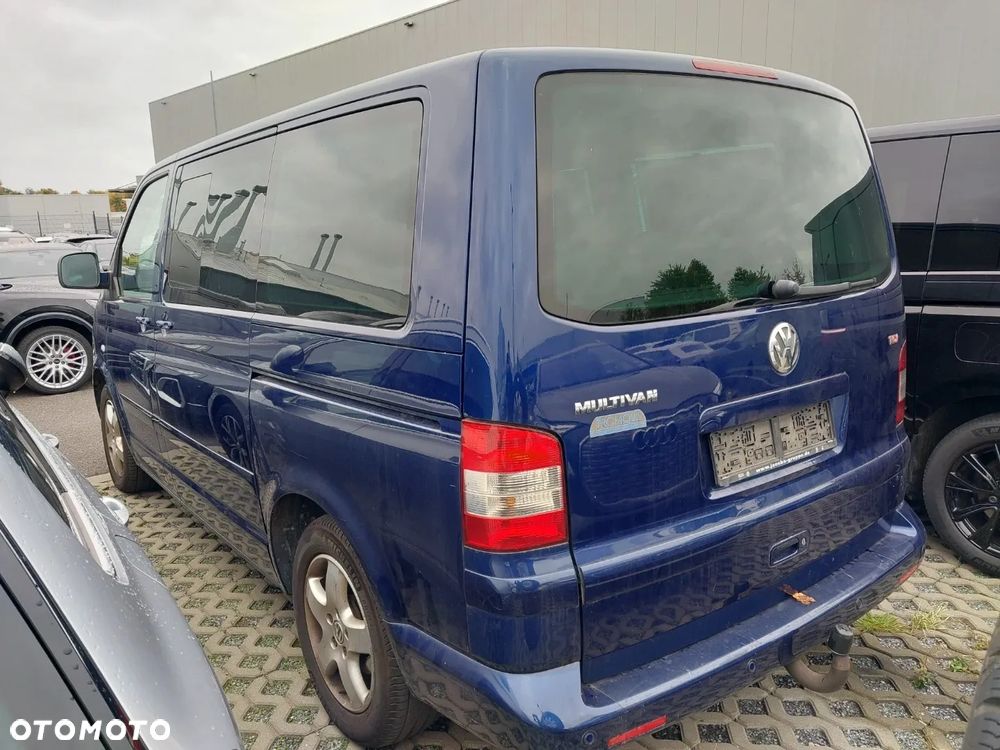 Volkswagen Multivan TDI L1 Highline - 3
