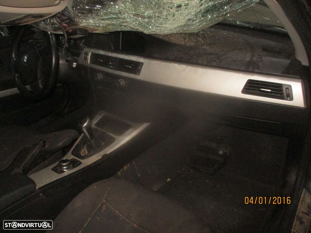 Carro MOT:  CXVEL 2170000702 BMW SERIE 3 2009 318D 143CV 5P PRETO DIESEL - 6