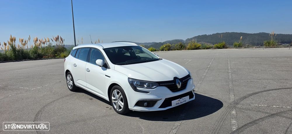 Renault Mégane Sport Tourer ENERGY dCi 110 EDC BUSINESS - 2