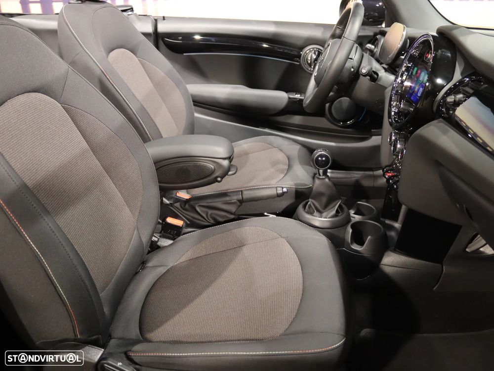 MINI Cabrio Cooper Classic - 17