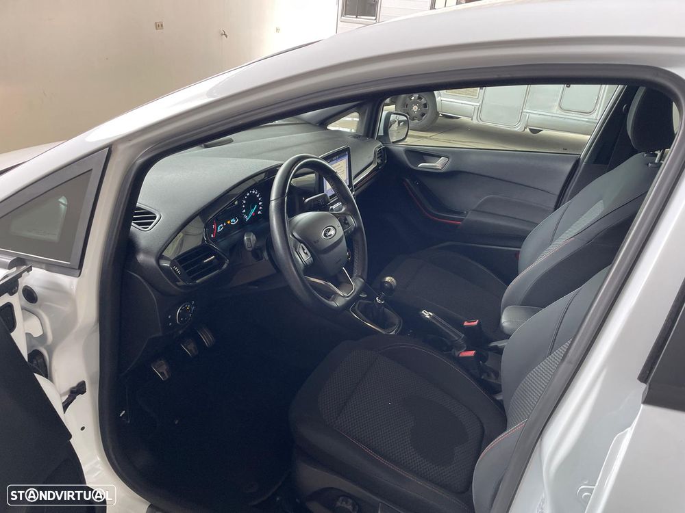 Ford Fiesta 1.0 EcoBoost ST-Line - 9