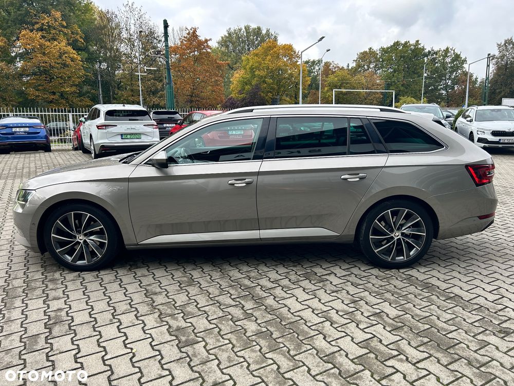 Skoda Superb 2.0 TDI L&K DSG - 6