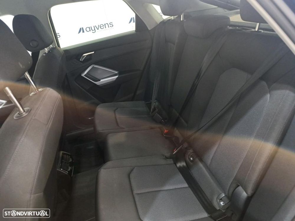 Audi Q3 Sportback 35 TDI S line S tronic - 9