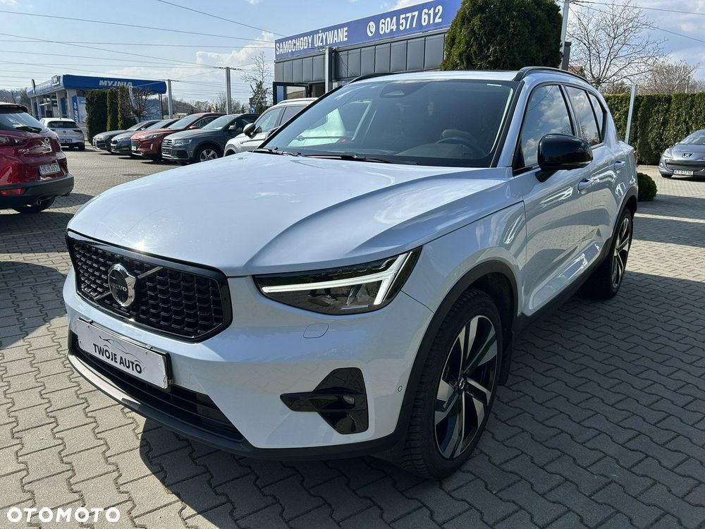 Volvo XC 40 B5 B AWD Geartronic RDesign - 2