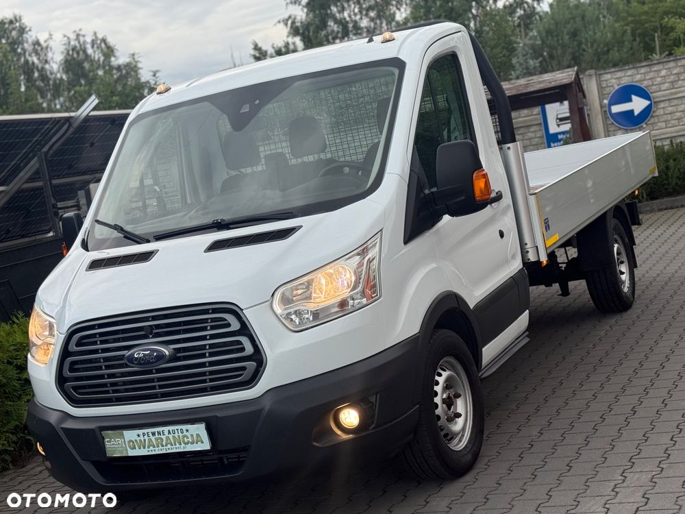 Ford Transit - 1