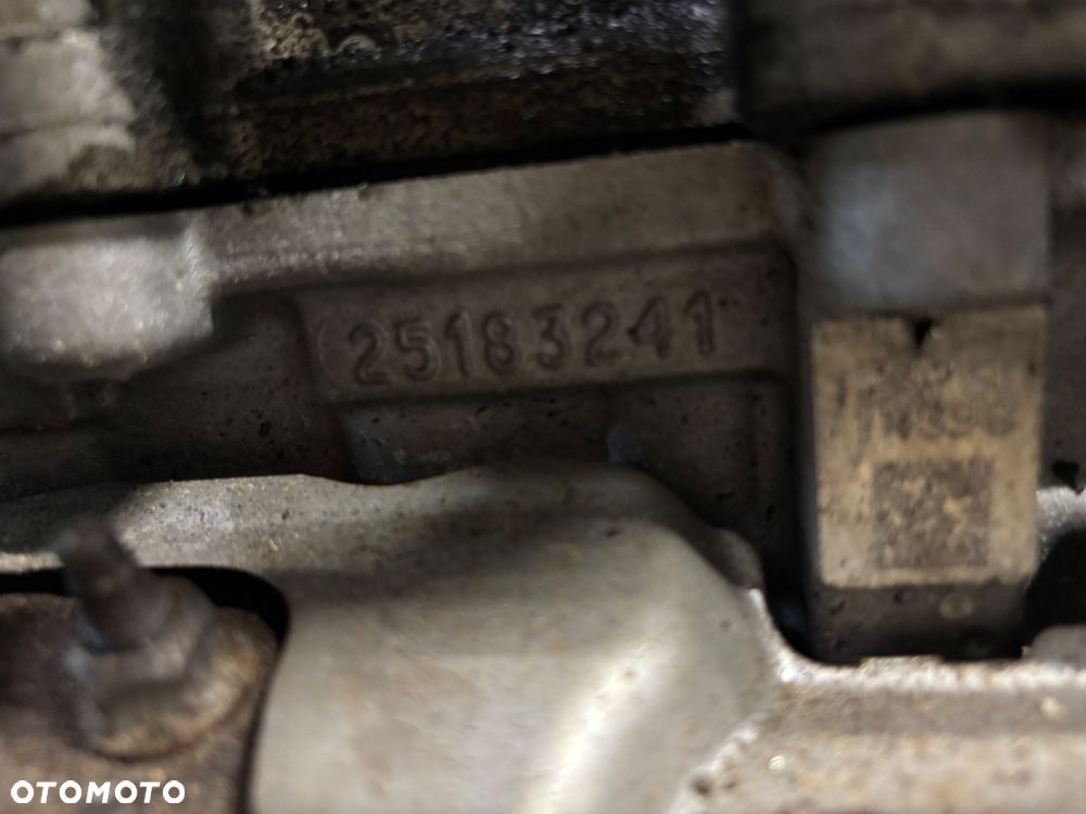 Silnik części słupek dół blok głowica turbina alternator z22d1 2.2 antara caltiva opel wtryski - 8