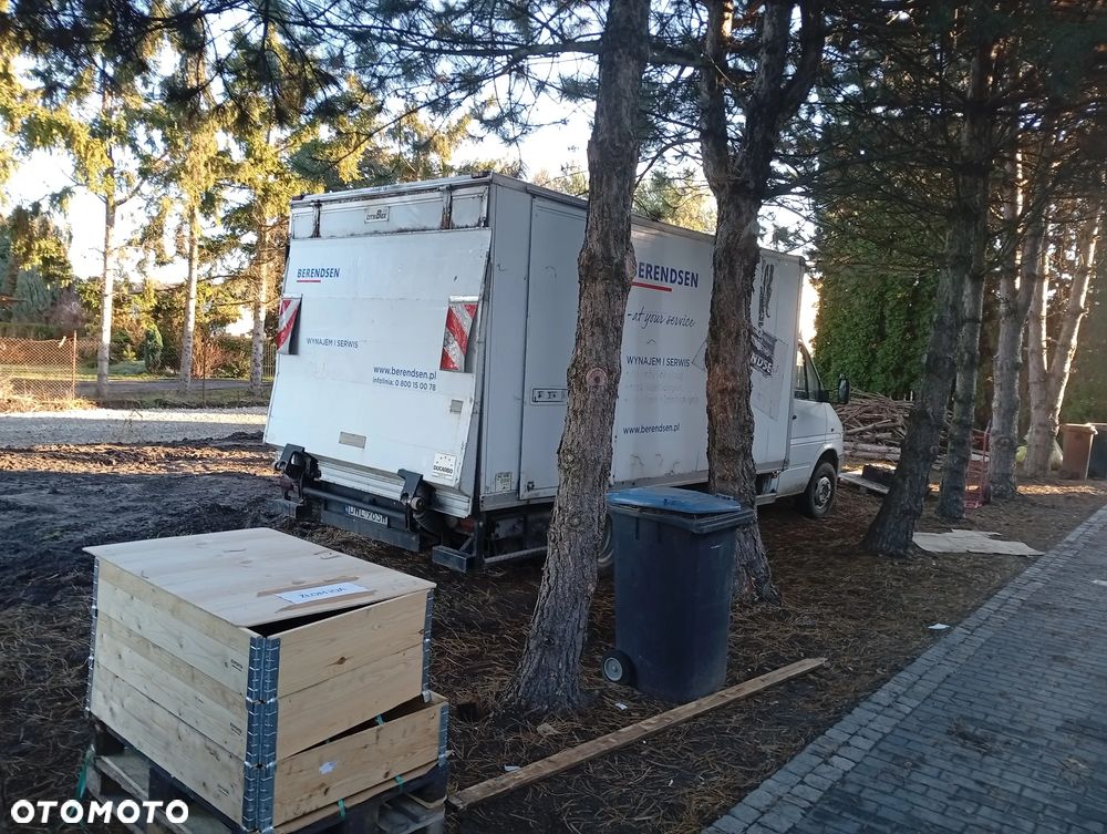 Mercedes-Benz Sprinter - 2